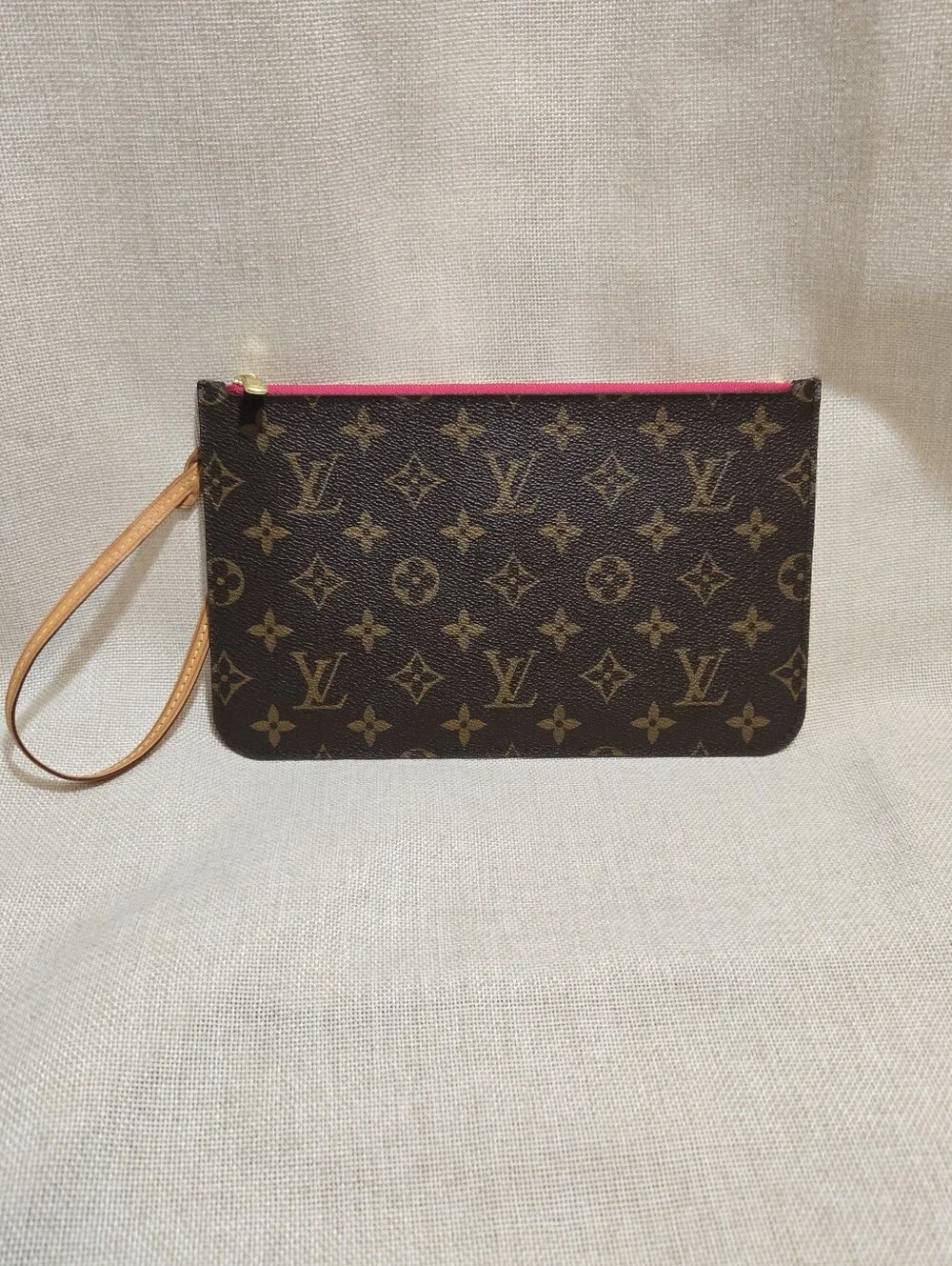 Louis Vuitton super cute